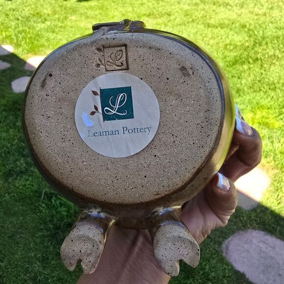 Brown Ceramic Pig Pot - Picture 9 of 9